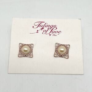Vintage Tidings of Love By Jane Davis Rose Gold Tone Earrings with Faux Pearl
